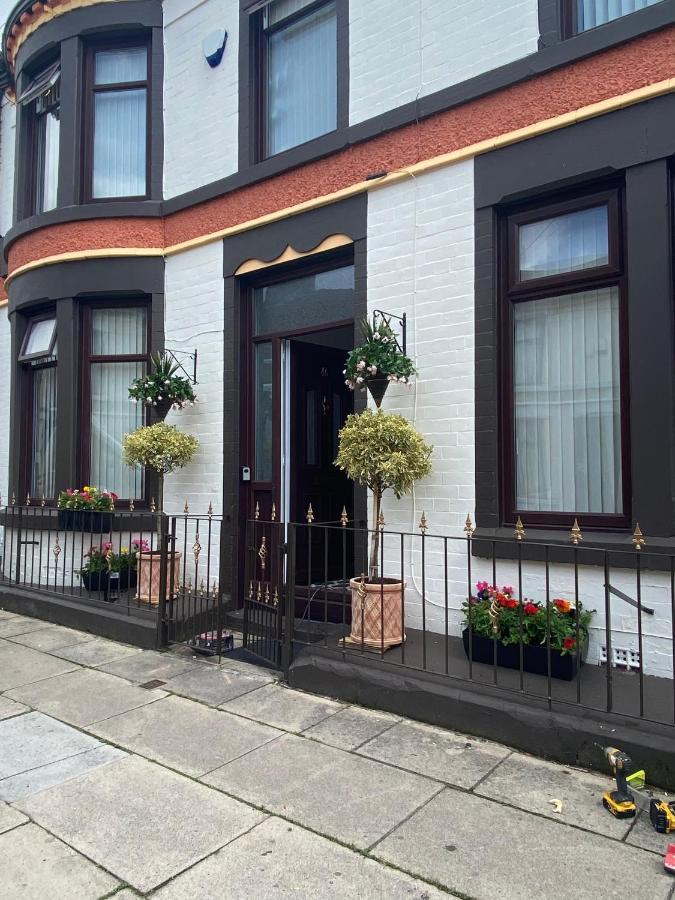 Surescape House Vila Liverpool Exterior foto