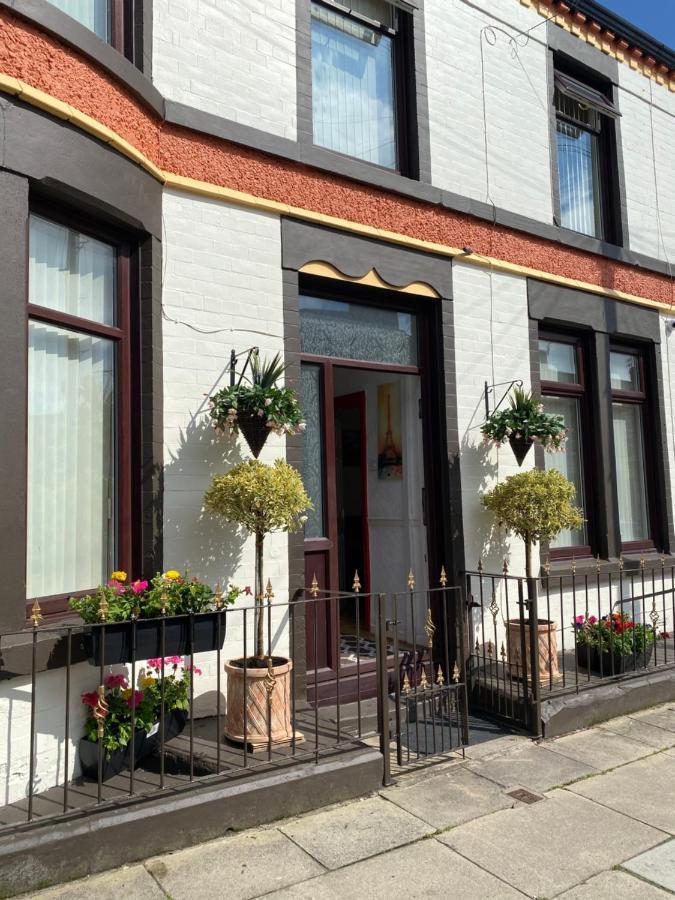 Surescape House Vila Liverpool Exterior foto